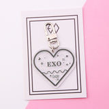 KPOP 防弾少年団 キーホルダー TWICE EXO SEVENTEEN GOT7 アクリル キーチェーン ギフト ジミン ジョングク V RM ARMY J-HOPE キーリング