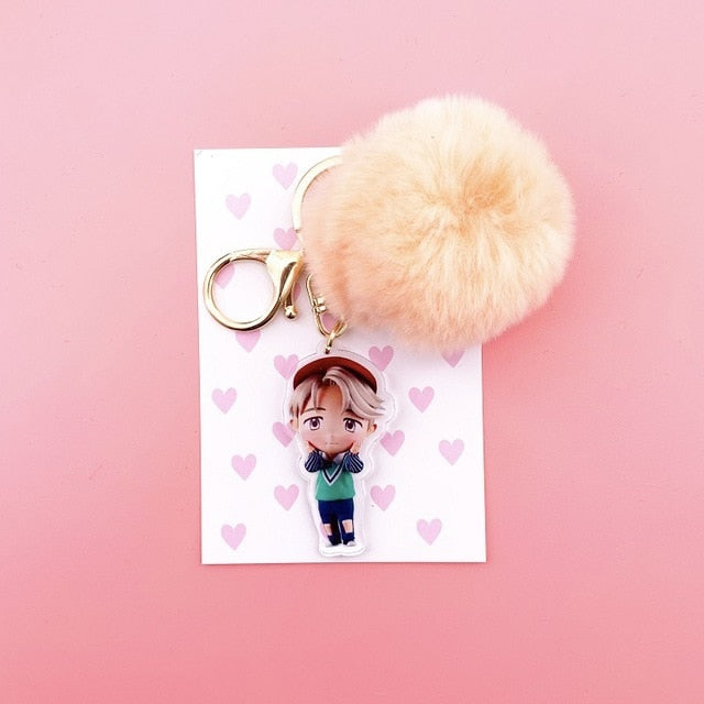 K-POP 防弾少年団 キーホルダー カワイイ ぬいぐるみペンダント かわいい漫画 ぬいぐるみボールペンダント キーチェーン 高品質 K-POP 防弾少年団
